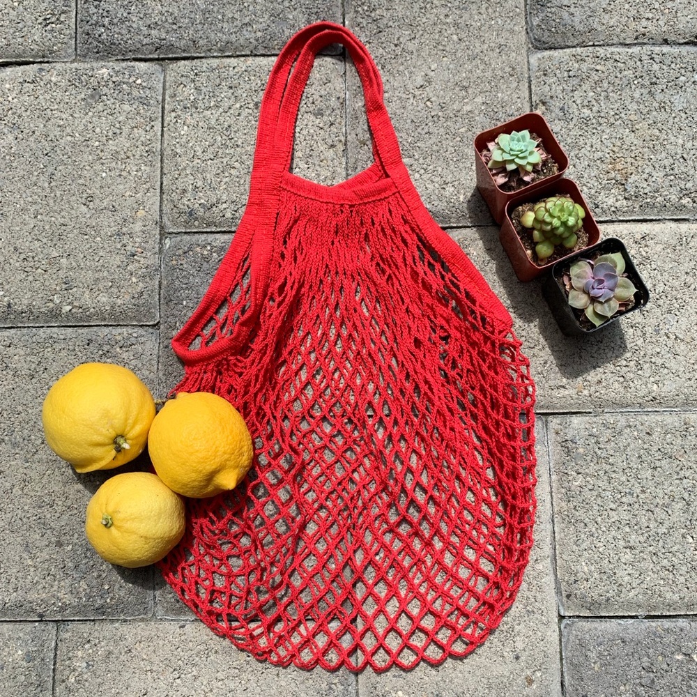 ✨FIRE ENGINE RED STRING NET FRENCH MARKET BAG
